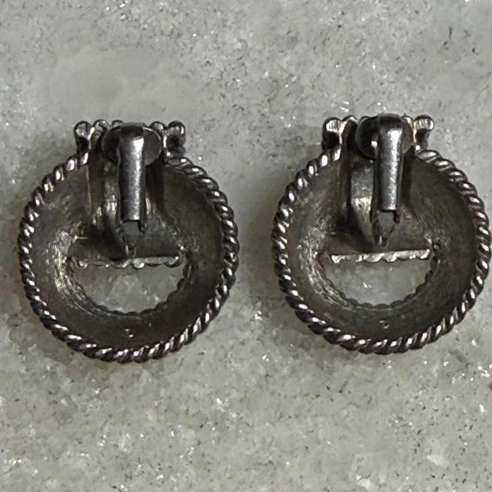 Silver Tone Rope Knot Clip-On Earrings Coastal Nautical Preppy Vintage Style